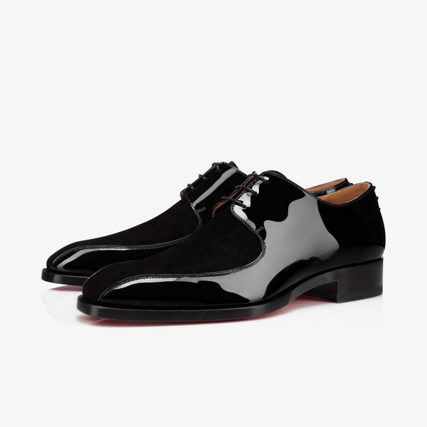 Black Derby with Glossy Spikes