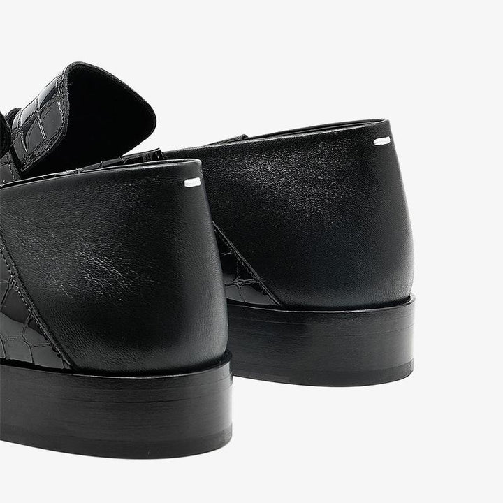 Croc-Effect Split-Toe Black Loafers - Arno Conti Shoe