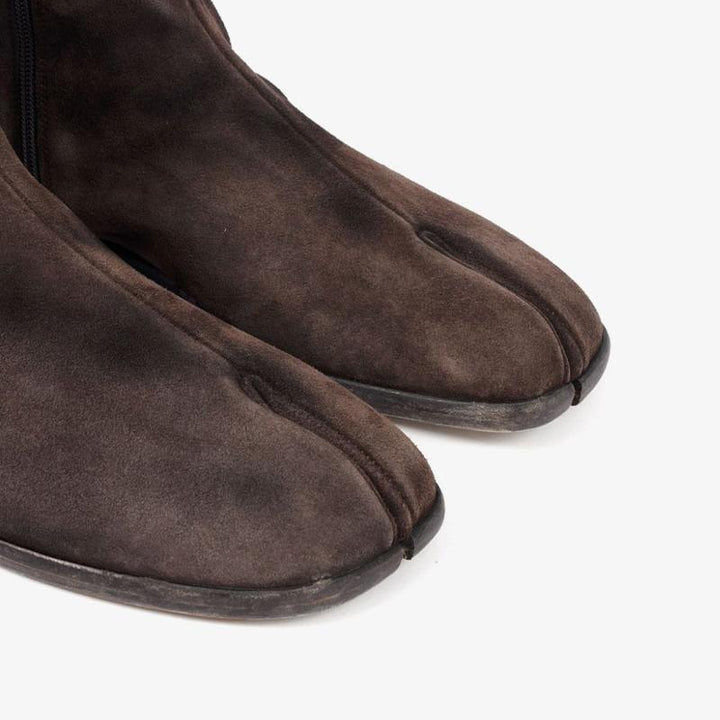 Brown Split-Toe Suede Flat Boots - Arno Conti Shoe