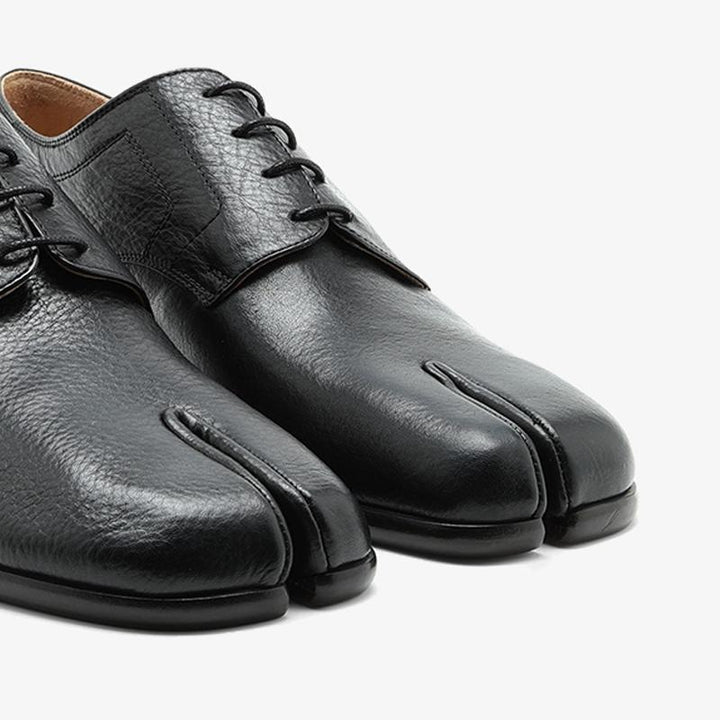 Comfortable Black Split-toe Laced Brogue Shoes - Arno Conti Shoe
